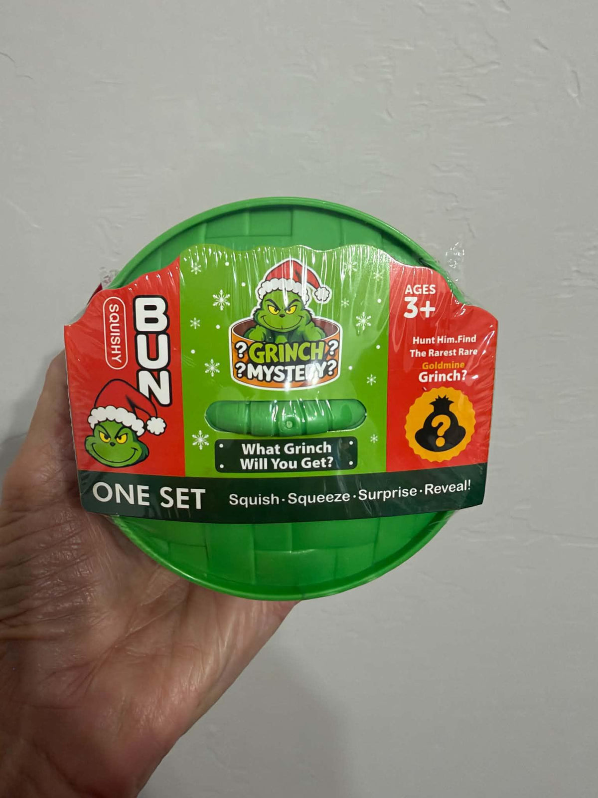 Grinch Mystery ~ Squish ~ Squeeze ~ Surprise ~ Reveal