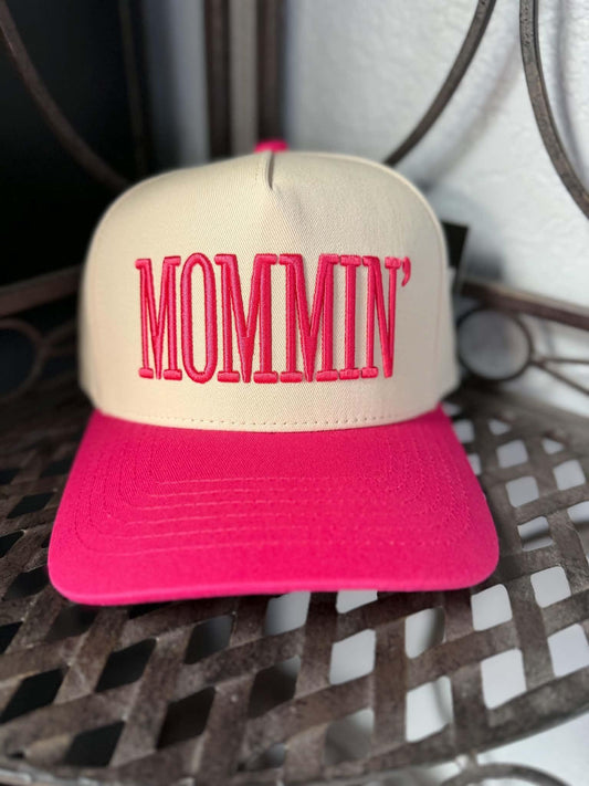 Mommin' Letter Embroidery Two Tone Trucker Hat