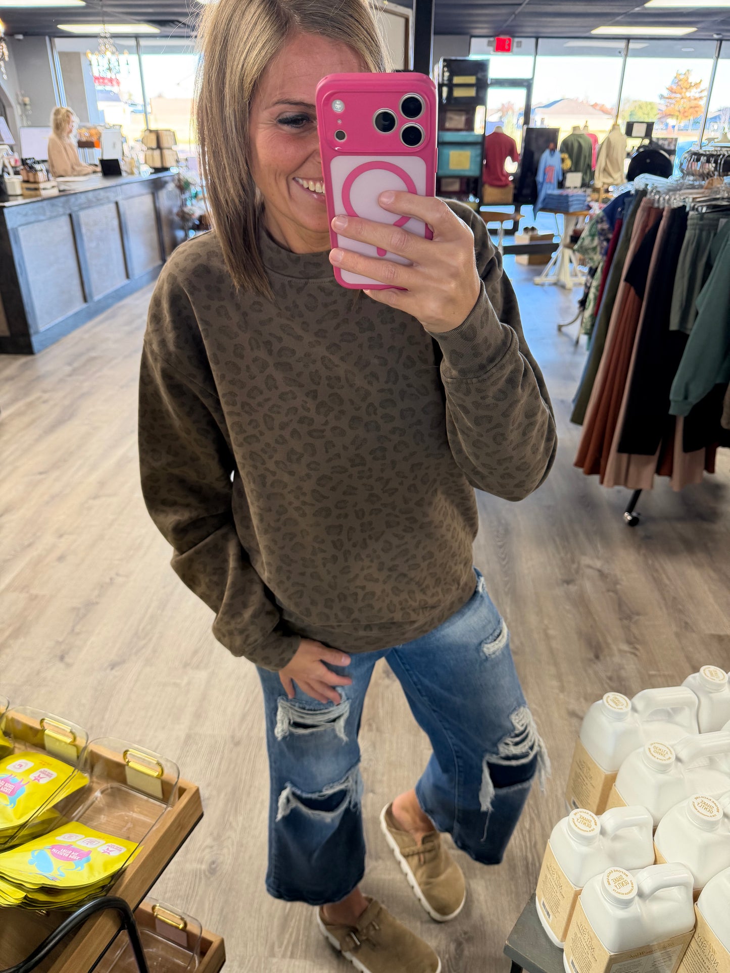 Vintage Leopard Oversized Unisex Heavy Crew Neck Sweatshirt