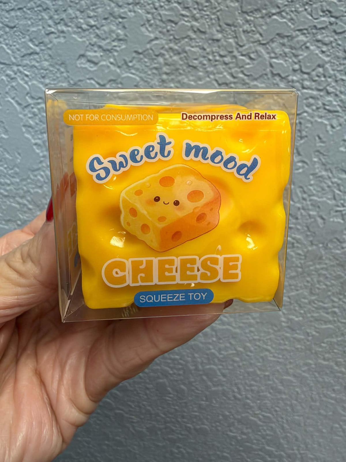 Crunchy Cheese Mini - Decompress & Relax