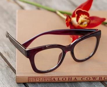 Center Stage Focus Reading Glasses by Peepers